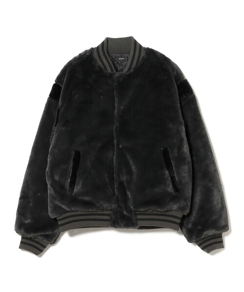 BEAMS(ビームス)の「ワイドフィット フェイクファー バーシティ ジャケット(ブルゾン・メンズ・ブラウン/チャコールグレー・L/M/S/XL)」の3枚目の写真