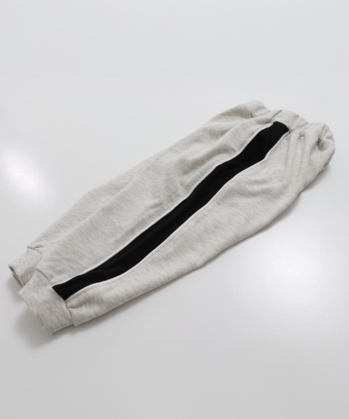 JAM & LINK（ジャムアンドリンク）の「サイド切り替え 裏毛ラインパンツ（スウェットパンツ・キッズ・ブラック/ネイビー/オートミール/サックスブルー・160/150/140/130/120/110/100）」の6枚目の写真