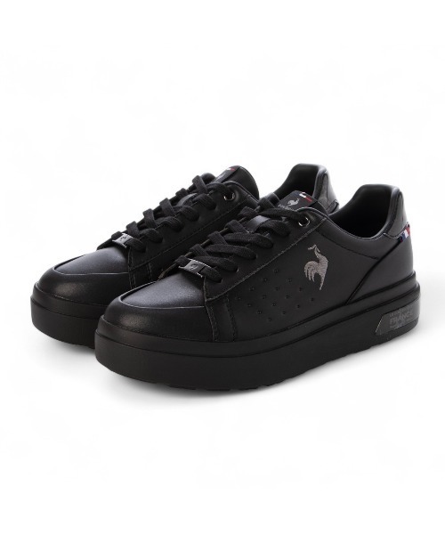 le coq sportif（ルコックスポルティフ）の「【レイン対応】厚底レースアップスニーカー（LCS セーヴル PF II ）（スニーカー・レディース・ベージュ/ゴールド/ブラック・23.5cm/24cm/24.5cm/23cm/22.5cm）」の2枚目の写真