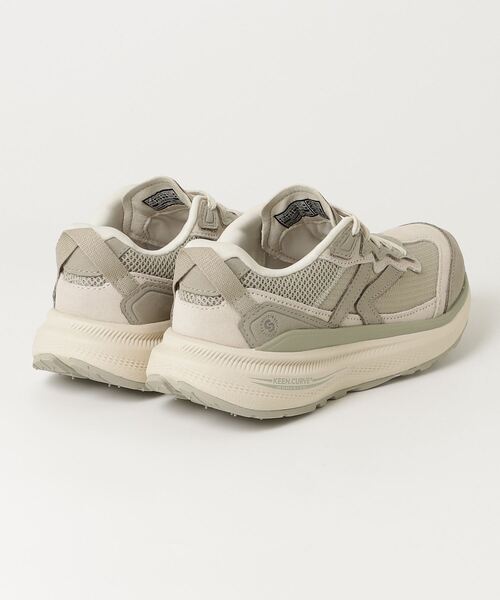 KEEN(キーン)の「WK500 LEATHER / ダブルケーファイブハンドレッド レザー / レディース ウォーキングシューズ(スニーカー・レディース・グレー・23cm/23.5cm/24cm/24.5cm/25cm/25.5cm/22.5cm)」の2枚目の写真