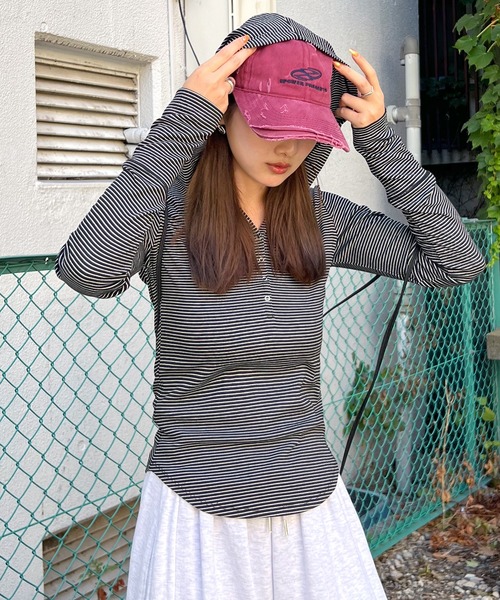 ABYS（アビス）の「ボーダーフーディーロンT（Tシャツ/カットソー・レディース・ホワイト/ブラック/チャコールグレー・FREE）」の2枚目の写真