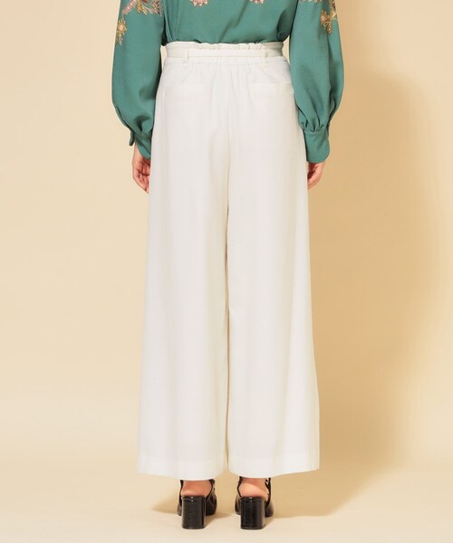 Sunauna(スーナウーナ)の「【COLLECTION LINE】ベルト付ガウチョパンツ(その他パンツ・レディース・ブラック/ダークウッド/オフホワイト・40/38/36)」の19枚目の写真