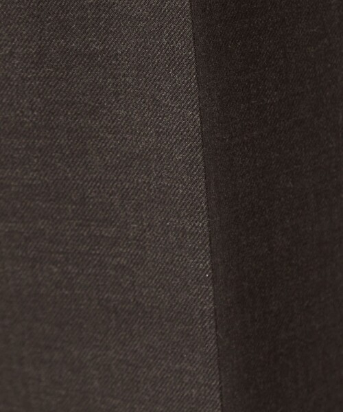 green label relaxing（グリーンレーベルリラクシング）の「TW サキソニー アジャスター スリム スラックス -ウォッシャブル・ストレッチ-（スラックス・メンズ・ダークグリーン/ダークブラウン/グレー/ダークグレー・XS/S/M/L/XL）」の7枚目の写真