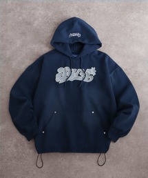 SEQUENZ（シークエンズ）の「【SEQUENZ/シークエンズ】Fringe logo pullover hoodie/別注　ヴィンテージ フリンジロゴ プルオーバーパーカー（パーカー）」