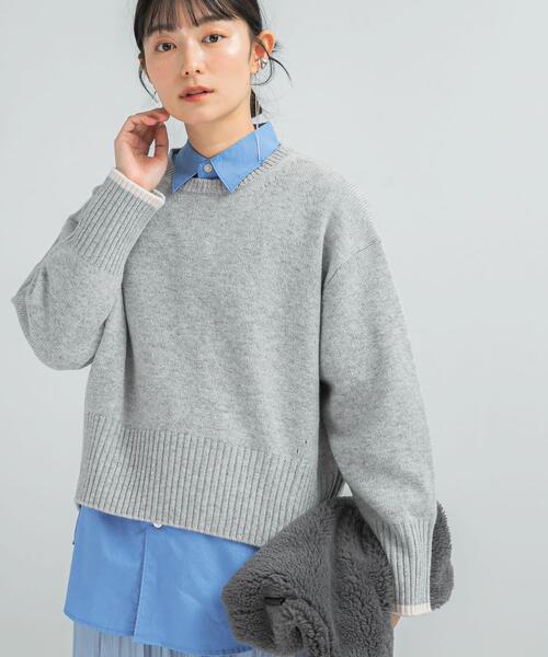 URBAN RESEARCH ROSSO WOMEN（アーバンリサーチ　ロッソ）の「『WEB/一部店舗限定』エクストラファインシームデザインニット（ニット/セーター・レディース・ホワイト系その他/ブラウン/ロイヤルブルー/グレー/イエロー系その他/ピンク系その他・FREE）」の3枚目の写真