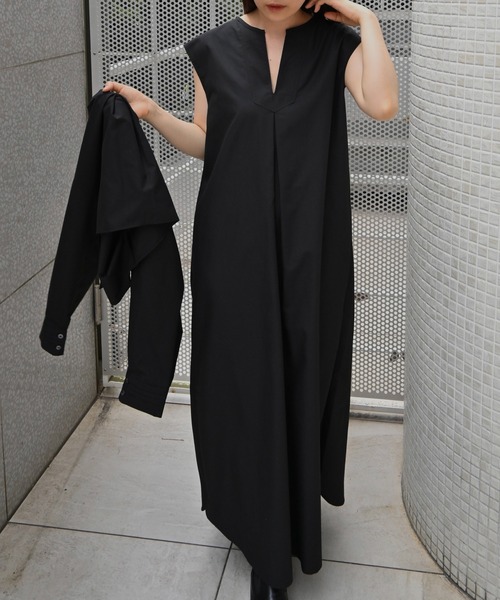 WILLFULLY(ウィルフリー)の「ensemble multi season cotton OP(ワンピース・レディース・カーキブラウン/アイボリー/ブラック・FREE/L)」の13枚目の写真