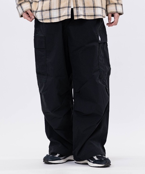 U.S. POLO ASSN.（ユーエスポロアッスン）の「【3】〔U.S.POLO ASSN.〕撥水 ワイドカーゴパンツ（カーゴパンツ・メンズ・ブラック/カーキ/ベージュ/ネイビー・LARGE/X-LARGE/MEDIUM）」の2枚目の写真