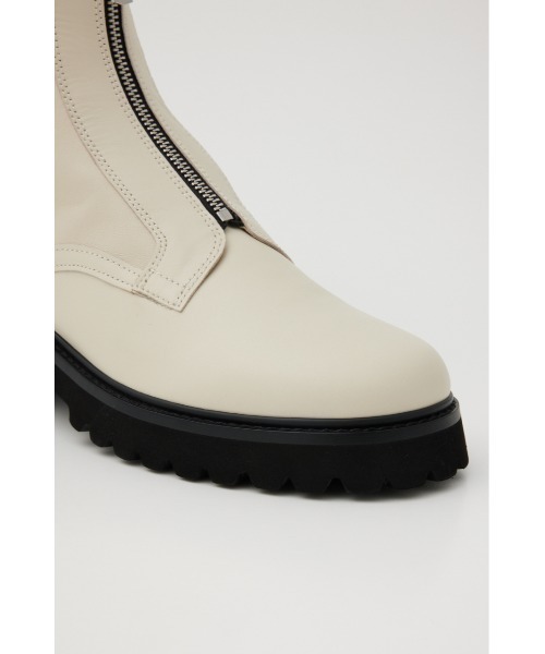 STACCATO(スタッカート)の「ミルキーIラインzipブーツ(ブーツ・レディース・ブラック・23.5cm/24.5cm/23.0cm/24.0cm/22.5㎝)」の17枚目の写真