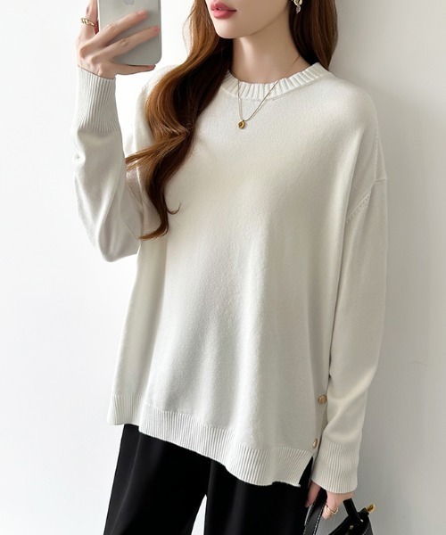 COCOMOMO(ココモモ)の「ロングスリットニット クルーネック ニット バックロング スリット ニット 秋服 冬服(ニット/セーター・レディース・ブラック/ブルーグレー/グレー/ホワイト/ブラウン/ベージュ・FREE)」の20枚目の写真