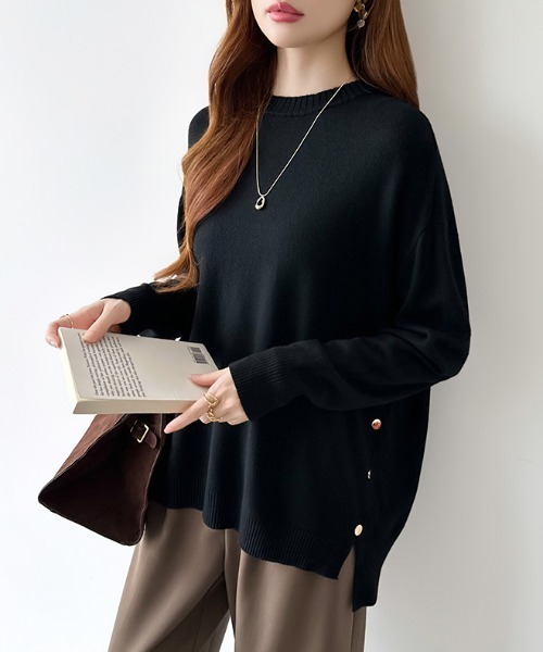 COCOMOMO(ココモモ)の「ロングスリットニット クルーネック ニット バックロング スリット ニット 秋服 冬服(ニット/セーター・レディース・ブラック/ブルーグレー/グレー/ホワイト/ブラウン/ベージュ・FREE)」の11枚目の写真