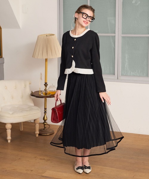 BONLECILL noir（ボンルシールノワール）の「【BONLECILL noir】フリルドッキングゴールドボタンコンパクトカーディガン（カーディガン/ボレロ・レディース・ブラウン/アイボリー/ブラック・FREE）」の8枚目の写真