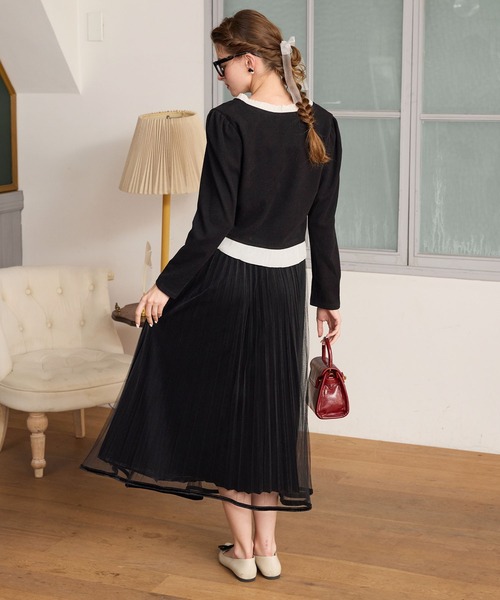 BONLECILL noir（ボンルシールノワール）の「【BONLECILL noir】フリルドッキングゴールドボタンコンパクトカーディガン（カーディガン/ボレロ・レディース・ブラウン/アイボリー/ブラック・FREE）」の10枚目の写真