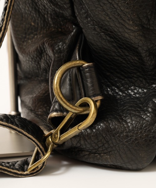 FUNALIVE（ファンアライブ）の「ABETTOR ヴィンテージ加工フェイクレザーセンターZIPデザインスモールDAY BAG（バックパック/リュック・メンズ・ブラック/ブラック系その他・FREE）」の11枚目の写真