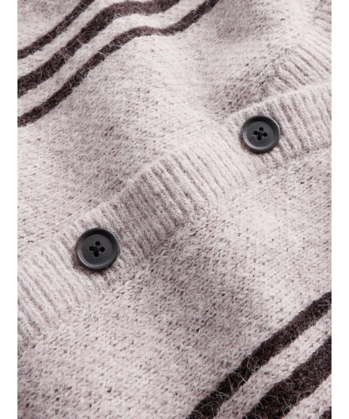 GAP(ギャップ)の「ふわもこ リラックス クロップド ニットカーディガン(カーディガン/ボレロ・メンズ・チャコールグレー/ベージュ・XS/S/M/L/XL)」の8枚目の写真