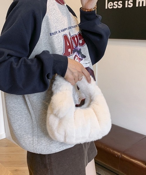 Ritzy（リッツィー）の「もこもこファーリボン仕様ハンドバッグ（ハンドバッグ・レディース・ブラック/ホワイト/ピンク/ベージュ・FREE）」の11枚目の写真