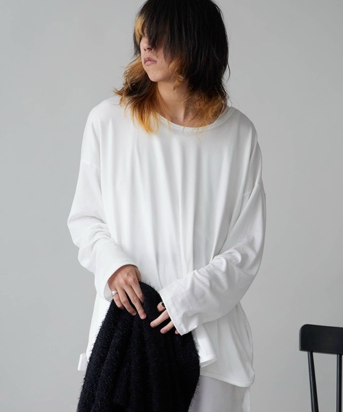 Theater code（シアターコード）の「Oversized Drop-Shoulder Long-Sleeve T-Shirt / オーバーサイズ ドロップショルダー ロングスリーブTシャツ 2026年春夏春服 夏服（Tシャツ/カットソー・メンズ・ブラック/ホワイト・FREE）」の7枚目の写真