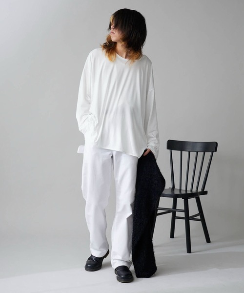 Theater code（シアターコード）の「Oversized Drop-Shoulder Long-Sleeve T-Shirt / オーバーサイズ ドロップショルダー ロングスリーブTシャツ 2026年春夏春服 夏服（Tシャツ/カットソー・メンズ・ブラック/ホワイト・FREE）」の10枚目の写真