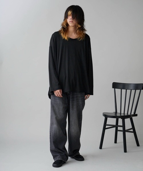 Theater code（シアターコード）の「Oversized Drop-Shoulder Long-Sleeve T-Shirt / オーバーサイズ ドロップショルダー ロングスリーブTシャツ 2026年春夏春服 夏服（Tシャツ/カットソー・メンズ・ブラック/ホワイト・FREE）」の20枚目の写真