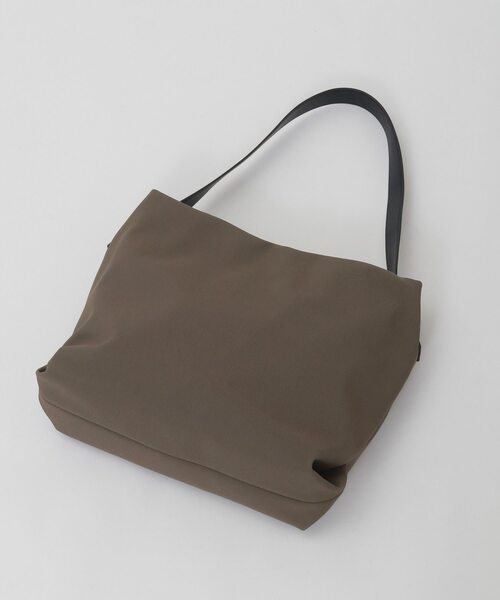 MELROSE claire（メルローズ クレール）の「【ギャザーショルダーバッグ】（ショルダーバッグ・レディース・ブラック/モカ・FREE）」の11枚目の写真