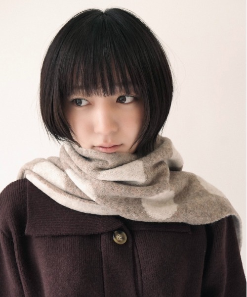 Port（ポート）の「【 SORUTT / ソルト 】 ドット柄 ニット マフラー #（マフラー・レディース・ブラック/ベージュ・FREE）」の20枚目の写真