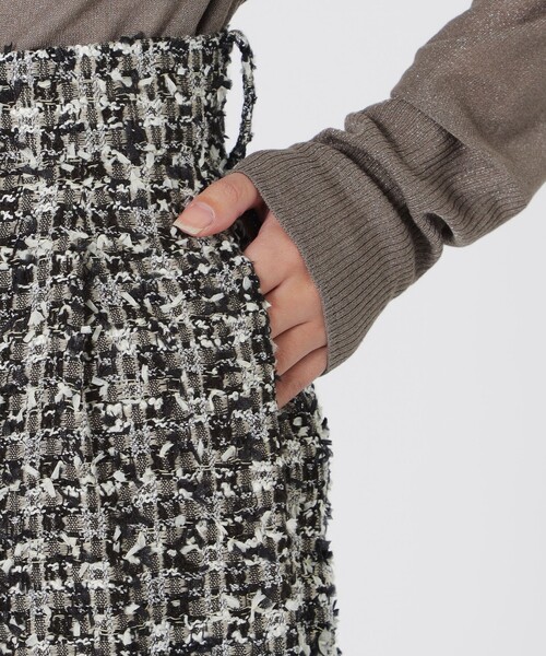 LOVELESS(ラブレス)の「ツイードタックショートパンツ(その他パンツ・レディース・ベージュ系その他4・36/34)」の10枚目の写真