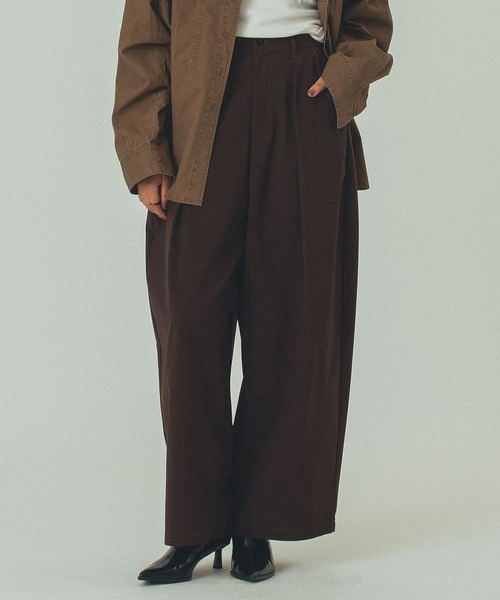ROSE BUD（ローズバッド）の「(CREOLME)TUCK BARREL PANTS（その他パンツ・レディース・ブラウン/グレー/ブラック・S/M）」の9枚目の写真