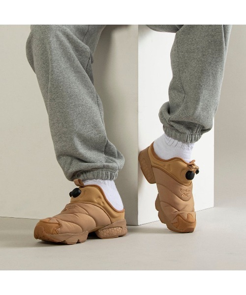 Reebok(リーボック)の「インスタ ポンプフューリー ミュール / INSTAPUMP FURY MULE(スニーカー・レディース・ブラック/ブラウン/グリーン・23.0cm/23.5cm/24.5cm/24.0cm/25.0cm/25.5cm/26.0cm/26.5cm/27.0cm/27.5cm/28.0cm/28.5cm/29.0cm/30.0cm)」の22枚目の写真