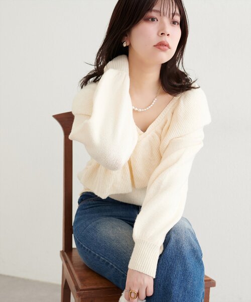 natural couture（ナチュラルクチュール）の「【WEB限定】クロスフリルニット（ニット/セーター・レディース・ブラック/アイボリー/ピンク/チャコールグレー・FREE）」の7枚目の写真