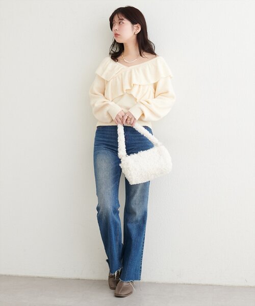 natural couture（ナチュラルクチュール）の「【WEB限定】クロスフリルニット（ニット/セーター・レディース・ブラック/アイボリー/ピンク/チャコールグレー・FREE）」の8枚目の写真