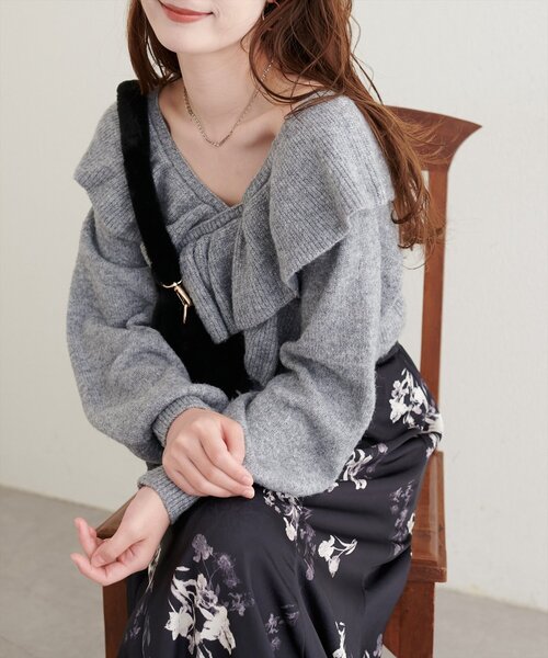 natural couture（ナチュラルクチュール）の「【WEB限定】クロスフリルニット（ニット/セーター・レディース・ブラック/アイボリー/ピンク/チャコールグレー・FREE）」の9枚目の写真