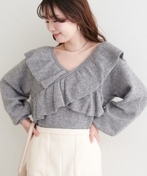 natural couture（ナチュラルクチュール）の「【WEB限定】クロスフリルニット（ニット/セーター・レディース・ブラック/アイボリー/ピンク/チャコールグレー・FREE）」の4枚目の写真