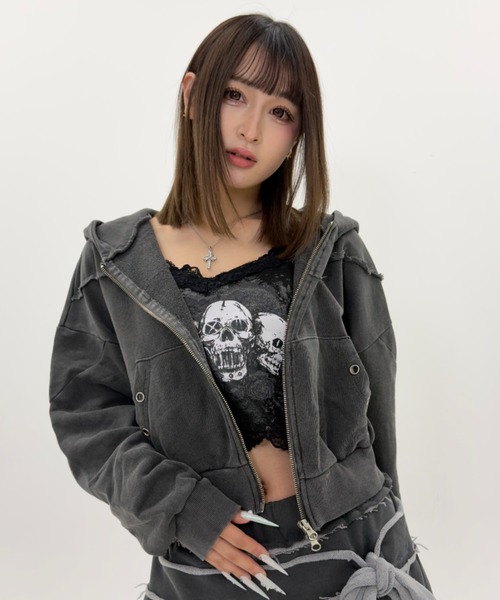 .KOM(ドットコム)の「A'GEM/9 × .kom 『.KOM/ドットケーオーエム』 カットオフデザインジップパーカー(パーカー・レディース・チャコールグレー/ピンク・FREE)」の8枚目の写真