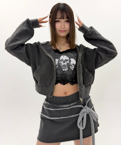 .KOM(ドットコム)の「A'GEM/9 × .kom 『.KOM/ドットケーオーエム』 カットオフデザインジップパーカー(パーカー・レディース・チャコールグレー/ピンク・FREE)」の9枚目の写真