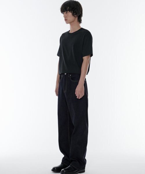 MUSINSA STANDARD（ムシンサスタンダード）の「ルーズストレートデニムパンツ [ディープインディゴ]（デニムパンツ・メンズ・その他・40/38/42/34/28/29/32/30/31/33/26/27/36）」の3枚目の写真