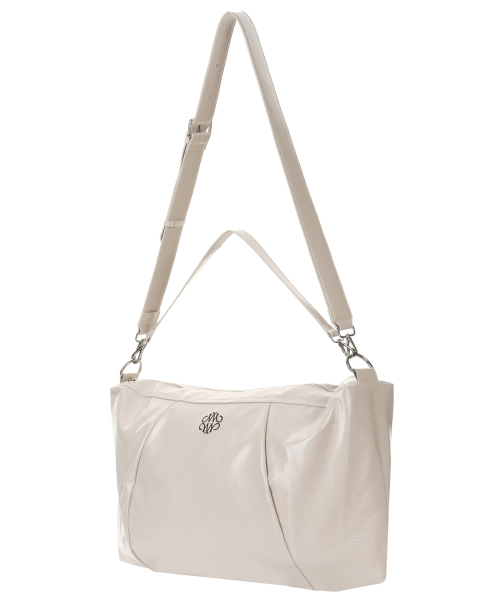 NICK&NICOLE(ニックアンドニコール)の「NICOLE MEGA SQUARE SHOULDER BAG_CREAM(ショルダーバッグ・レディース・その他・FREE)」の2枚目の写真