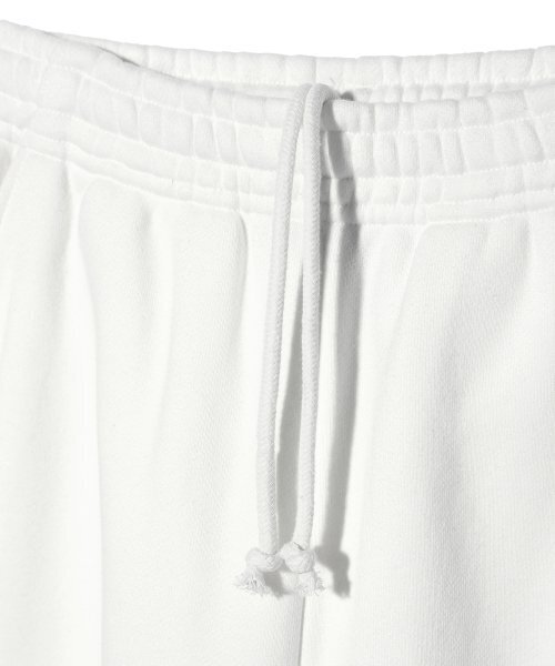YOUHEE（ユヒ）の「YOUHEE WIDE JOGGER PANTS WHITE（スウェットパンツ・レディース・その他・FREE）」の8枚目の写真