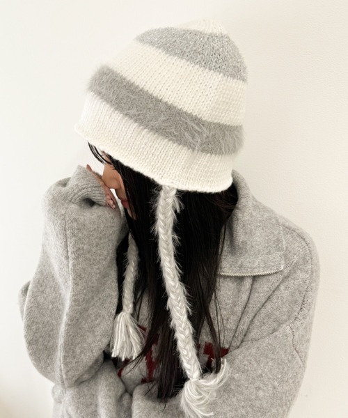 WEGO（ウィゴー）の「WEGO/ラメラインニットキャップ（ニットキャップ/ビーニー・レディース・ブラック/ホワイト/ベージュ・FREE）」の2枚目の写真