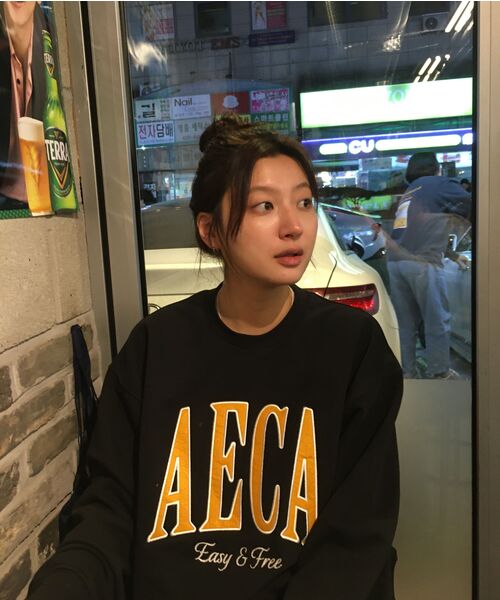 AECA（エイカ）の「AECA ARCH FELT SWEAT SHIRTS-BLACK（スウェット・レディース・その他・SMALL/MEDIUM/LARGE/X-LARGE）」の4枚目の写真