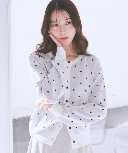 earth music&ecology（アースミュージックアンドエコロジー）の「ドットジャガードカーディガン（カーディガン/ボレロ・レディース・グレー/アイボリー・FREE）」の18枚目の写真