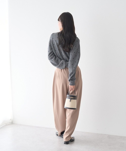 earth music&ecology（アースミュージックアンドエコロジー）の「ドットジャガードカーディガン（カーディガン/ボレロ・レディース・グレー/アイボリー・FREE）」の8枚目の写真