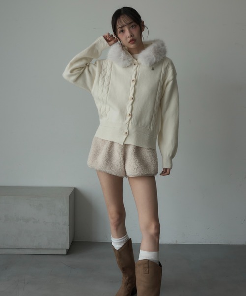 Nadana(ナダナ)の「フードファーカーディガン(カーディガン/ボレロ・レディース・アイボリー/ネイビー・FREE)」の18枚目の写真