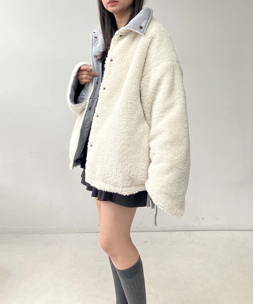 AS KNOW AS plus（アズノゥアズプラス）の「♪リバーシブル ボア×キルティング スタンドコート（その他アウター・レディース・ブルー/ブラック/アイボリー・FREE）」の12枚目の写真