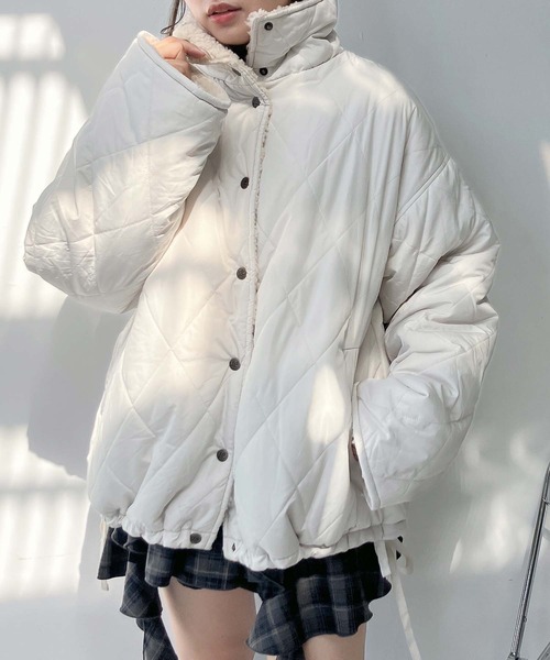 AS KNOW AS plus（アズノゥアズプラス）の「♪リバーシブル ボア×キルティング スタンドコート（その他アウター・レディース・ブルー/ブラック/アイボリー・FREE）」の14枚目の写真