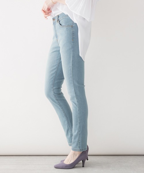 aity(アイティ)の「<ストレッチ> フロントジッパーデニムスキニーパンツ(デニムパンツ・レディース・ネイビー/ホワイト/ブルー/ワンウォッシュ・M/L/LL/3L/4L)」の13枚目の写真