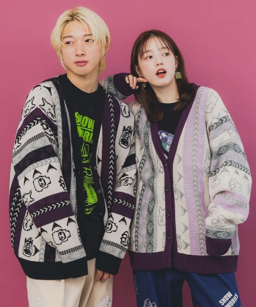 ScoLar Parity（スカラーパリティ）の「353127：落書き調Parityキャラジャガード3Dニットカーディガン（カーディガン/ボレロ・レディース・パープル/ブラック・M）」の19枚目の写真