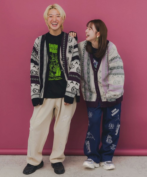 ScoLar Parity（スカラーパリティ）の「353127：落書き調Parityキャラジャガード3Dニットカーディガン（カーディガン/ボレロ・レディース・パープル/ブラック・M）」の20枚目の写真