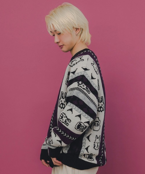 ScoLar Parity（スカラーパリティ）の「353127：落書き調Parityキャラジャガード3Dニットカーディガン（カーディガン/ボレロ・レディース・パープル/ブラック・M）」の13枚目の写真