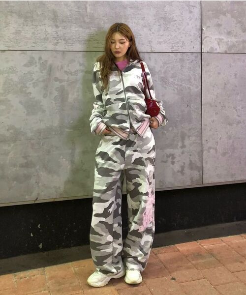 NYXX(エヌワイエックスエックス)の「EMBLEM PRINTING HOOD ZIP-UP CAMO(パーカー・レディース・その他・FREE)」の12枚目の写真