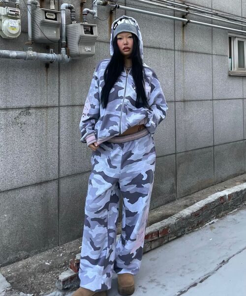 NYXX(エヌワイエックスエックス)の「EMBLEM PRINTING HOOD ZIP-UP CAMO(パーカー・レディース・その他・FREE)」の14枚目の写真