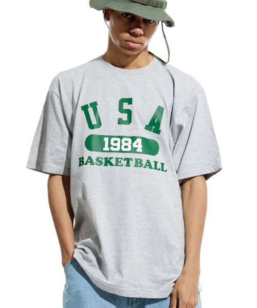 CREAM SODA LAB(クリームソーダラボ)の「ユエスエイバスケットボール 半袖Tシャツ グレー グリーン(Tシャツ/カットソー・レディース・その他・LARGE/MEDIUM/X-LARGE/XX-LARGE)」の5枚目の写真
